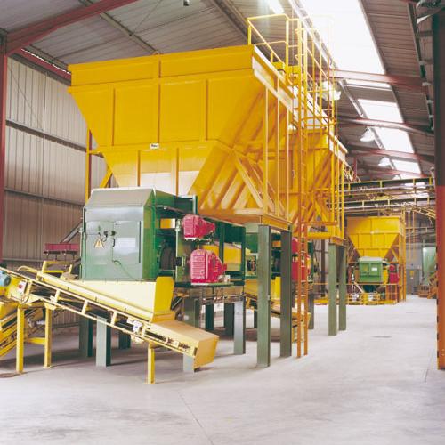 Chaudronnerie Soumagne, cintrage, chaudronnerie charente, plieuse 6 mètres, roulage, laser, plasma, découpe oxyacétylénique, gaines ventilation, bâtis mécano soudés, maintenance