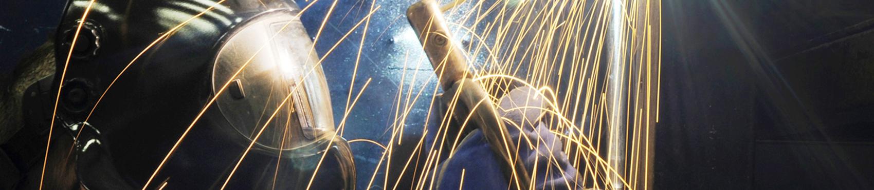 Chaudronnerie Soumagne, cintrage, chaudronnerie charente, plieuse 6 mètres, roulage, laser, plasma, découpe oxyacétylénique, gaines ventilation, bâtis mécano soudés, maintenance